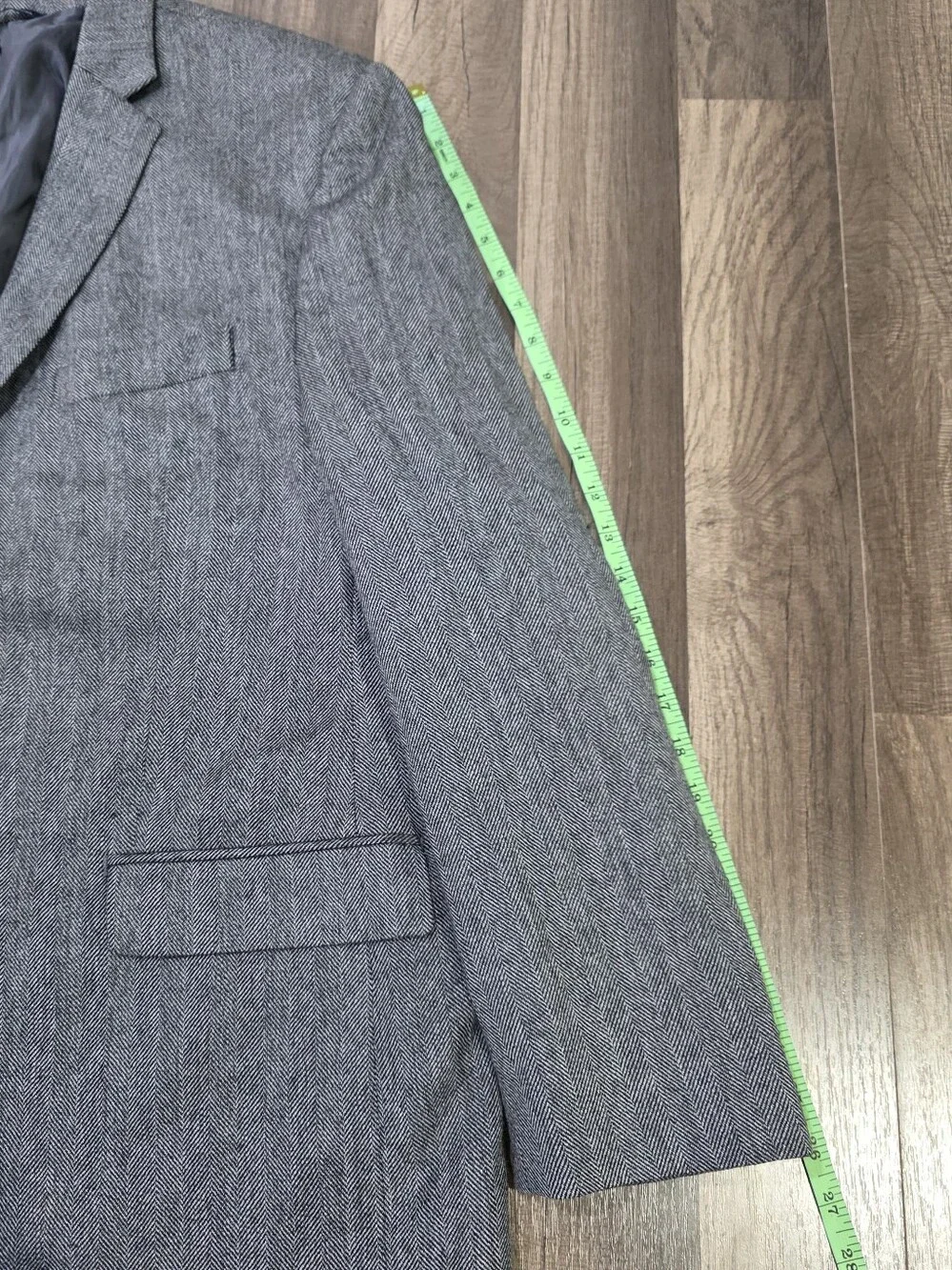 Vintage Ralph Lauren 100% Gray Herringbone Blazer Made In Canada Collegiate. 46R